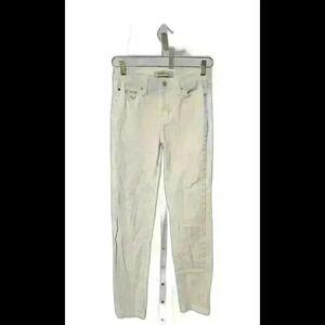 Stylish White Skinny Jeans - Perfect for Any Occasion